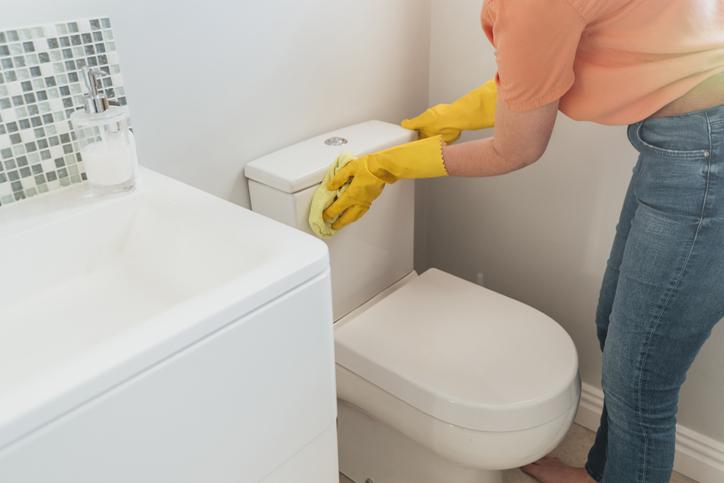 7 Tips for a Cleaner Toilet